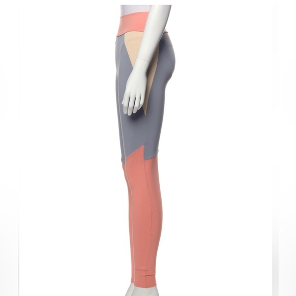 Live The Process Color Block Leggings - Picture 2 of 2